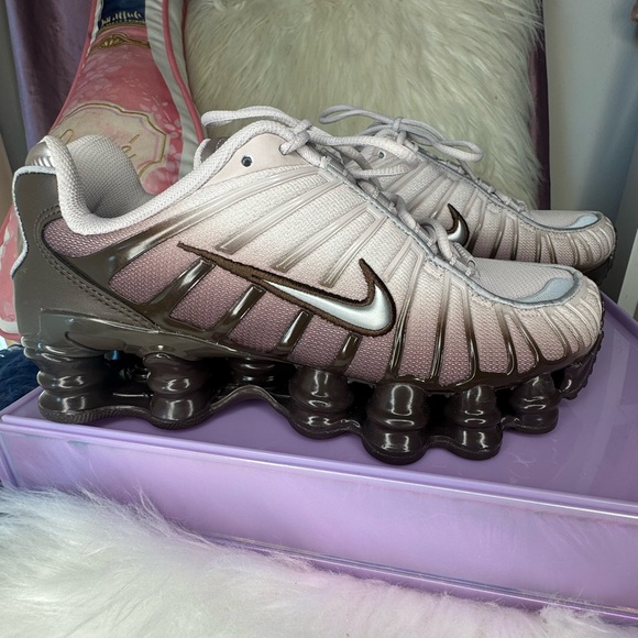 Nike Shoes - Nike Shox TL- Women's
Running Sneakers in Barboque
Brown and Metallic Silver